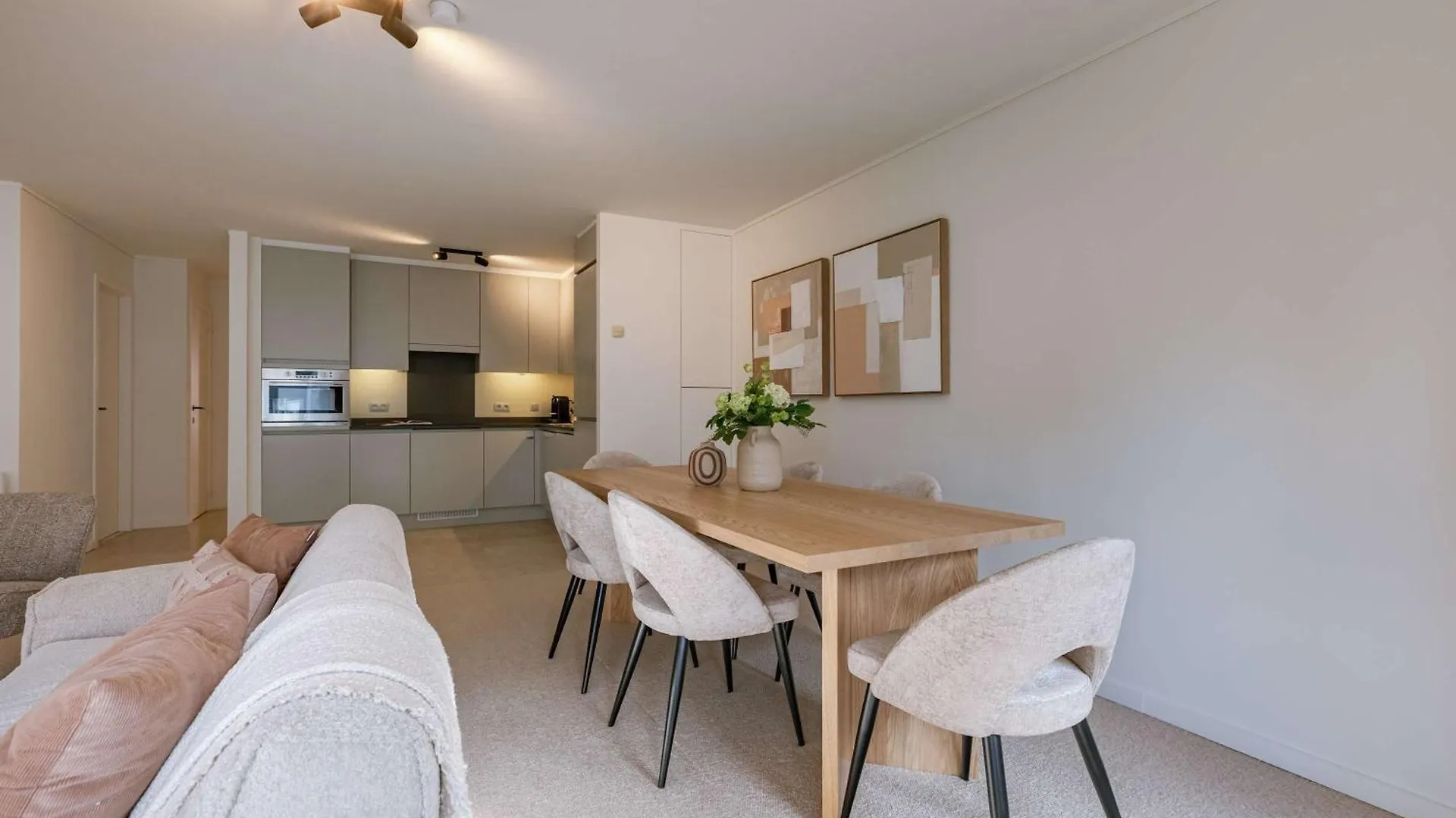Huswell - Cosy Apartment On Top Location In Oostende أوستيند